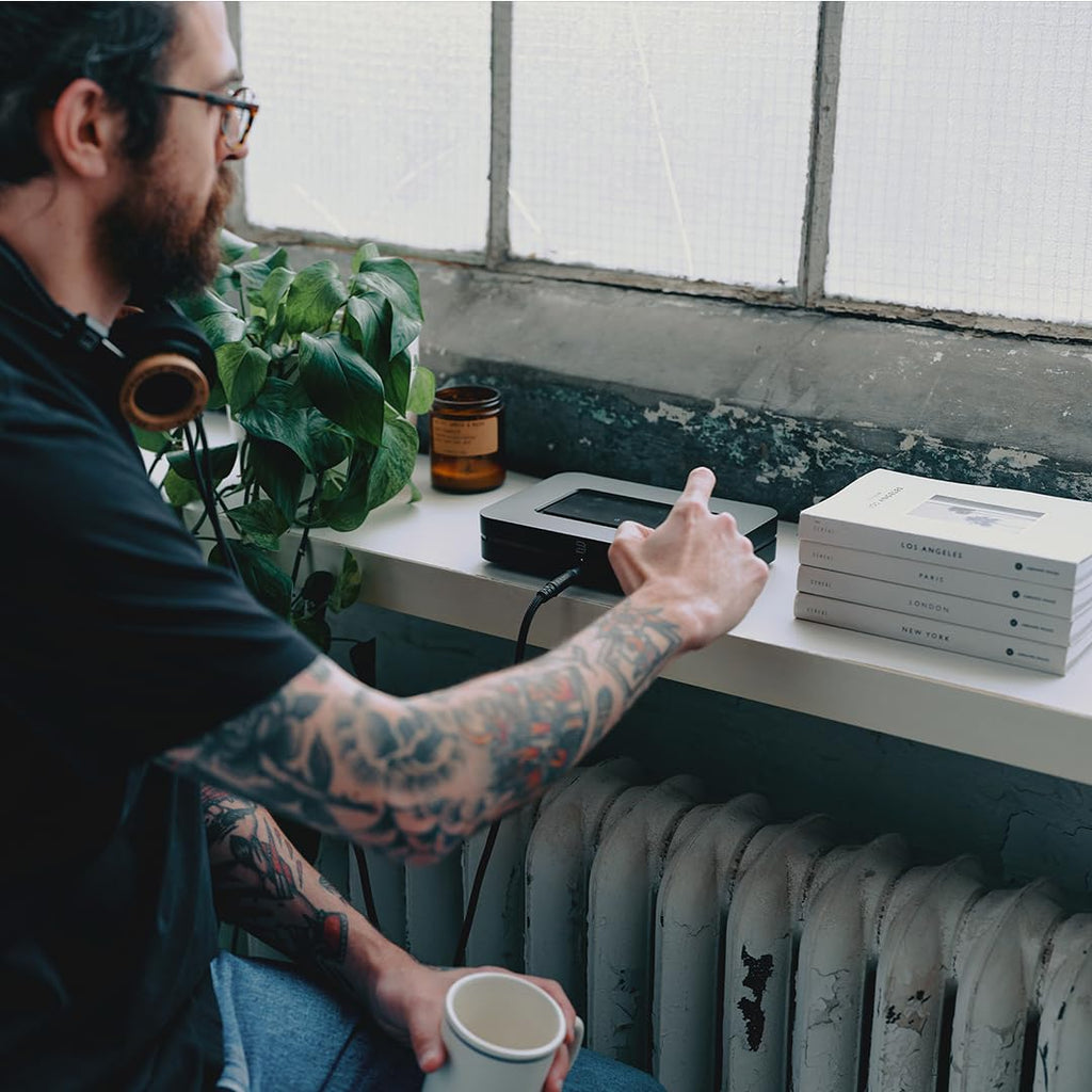 Black Wireless Music Streamer L958