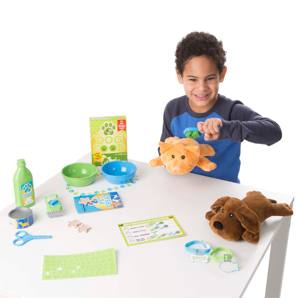 Feeding and Grooming Pet Care Play Set N5345