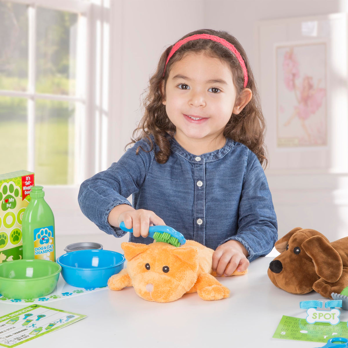 Feeding and Grooming Pet Care Play Set N5345